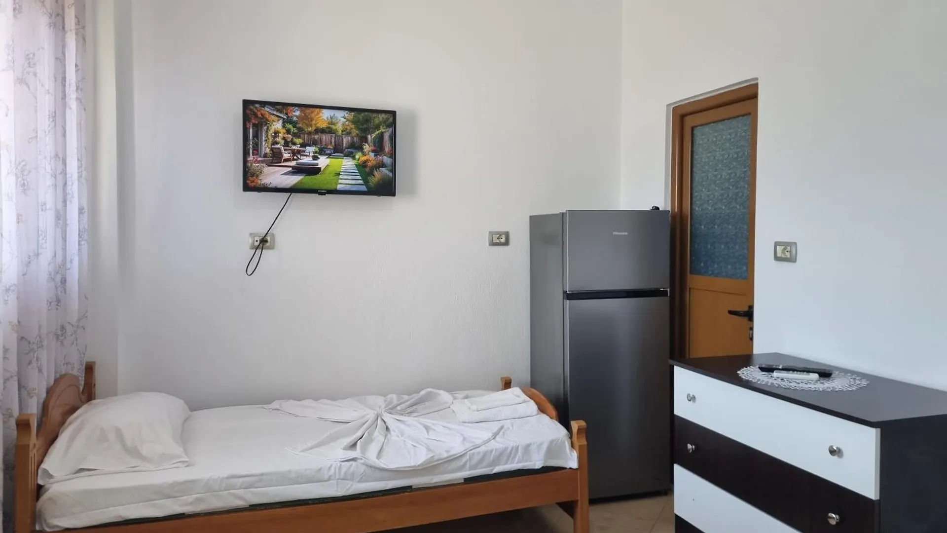 Apartment Besnik Brahimi Ksamil