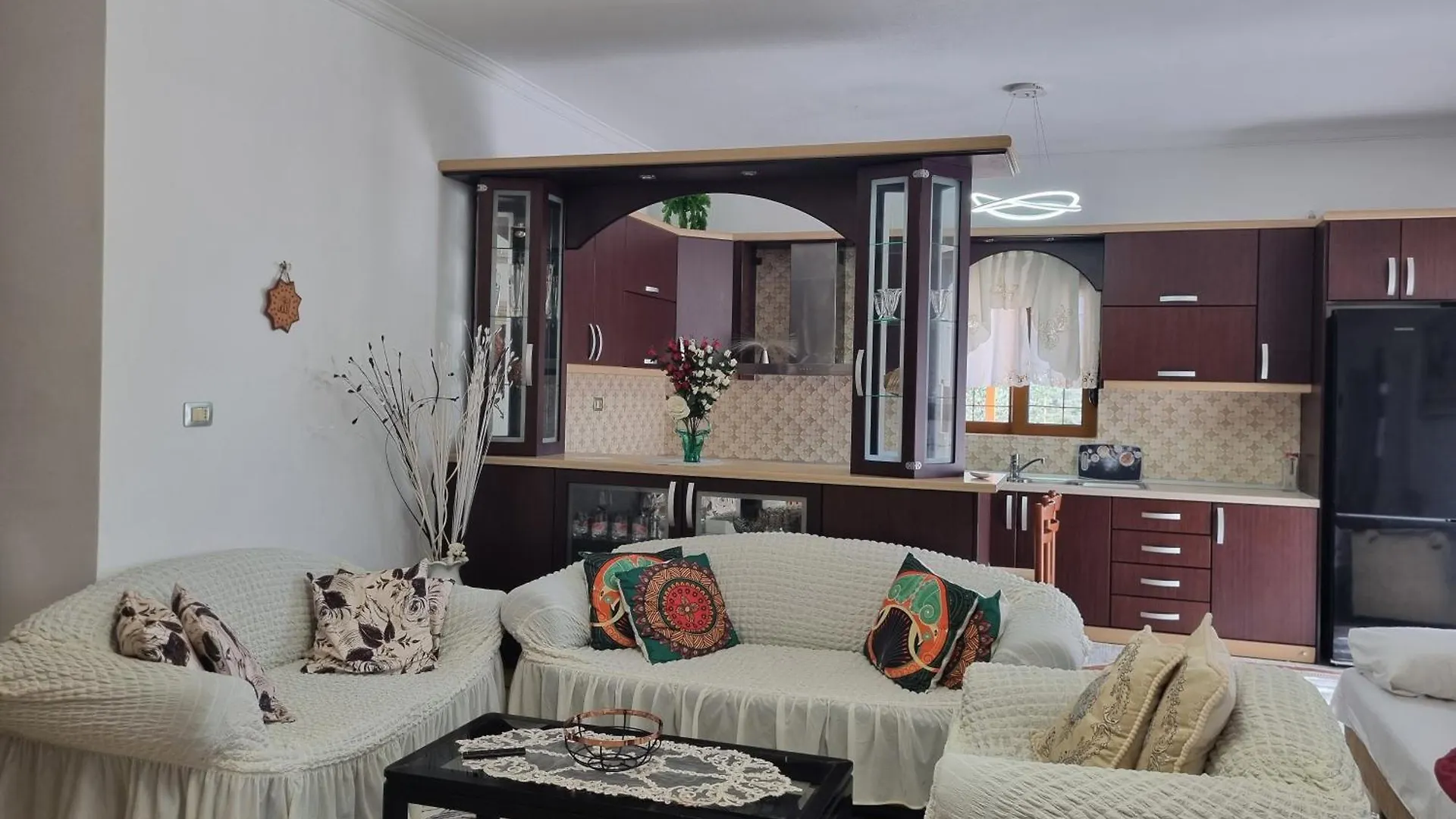 Apartment Besnik Brahimi Ksamil