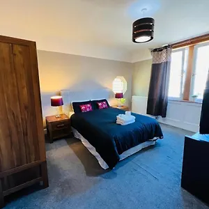 leith-walk-villa.edinburghhotelsuk.org/